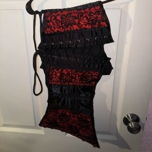 Chic Red and Black Lace-Up Women's Blouse